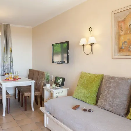 Les Restanques Du Golfe De Saint Tropez Апартаменты *