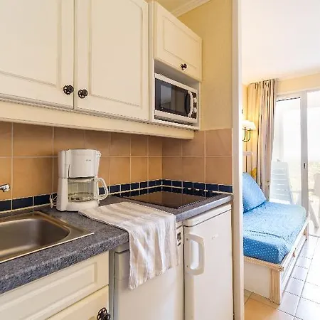 Les Restanques Du Golfe De Saint Tropez Апартаменты Гримо