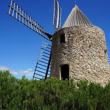 Les Restanques Du Golfe De Saint Tropez Апартаменты *