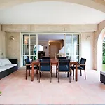 Les Restanques Du Golfe De Saint Tropez
