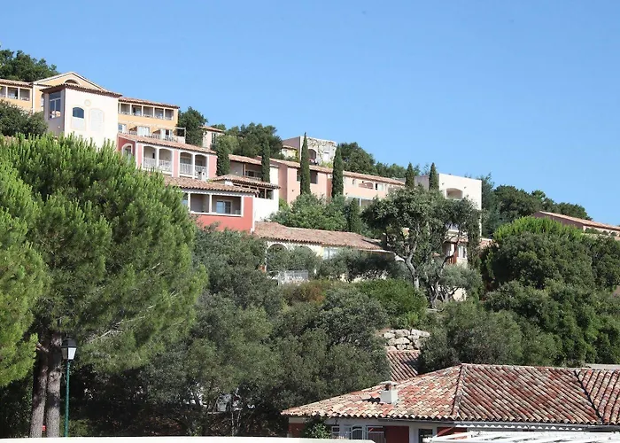 Les Restanques Du Golfe De Saint Tropez Grimaud