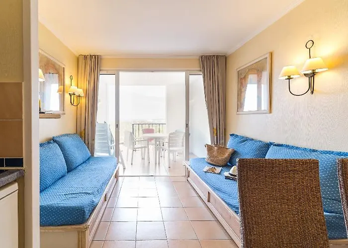 Les Restanques Du Golfe De Saint Tropez Grimaud